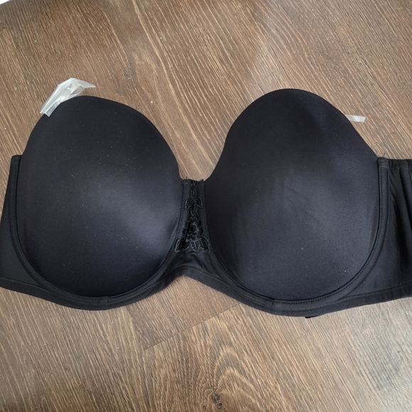 Vanity Fair Other - 40 DD Vanity Fair underwire black bra New Without Tags